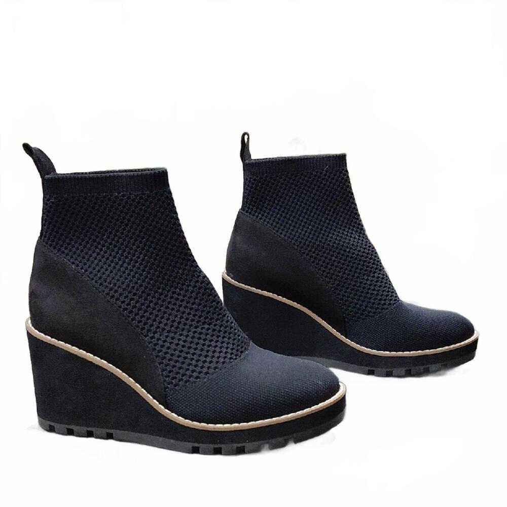 Eileen Fisher London Recycled Stretched Knit Bootie in Black. MSRP:$240.NEW COND